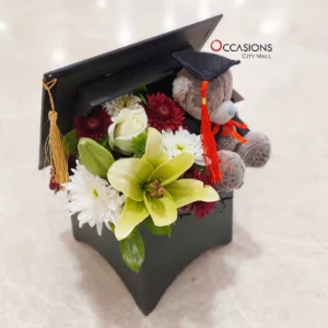 Graduation Bear & Blooms