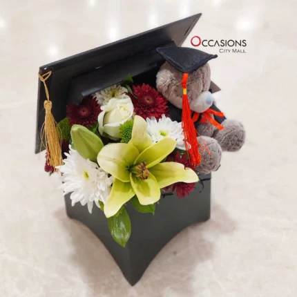 Graduation Bear & Blooms